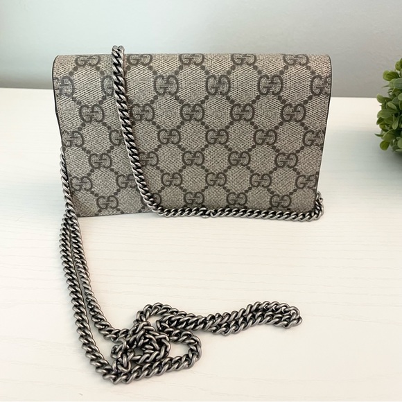 Gucci DIONYSUS GG SUPREME SUPER MINI BAG - Picture 12 of 17